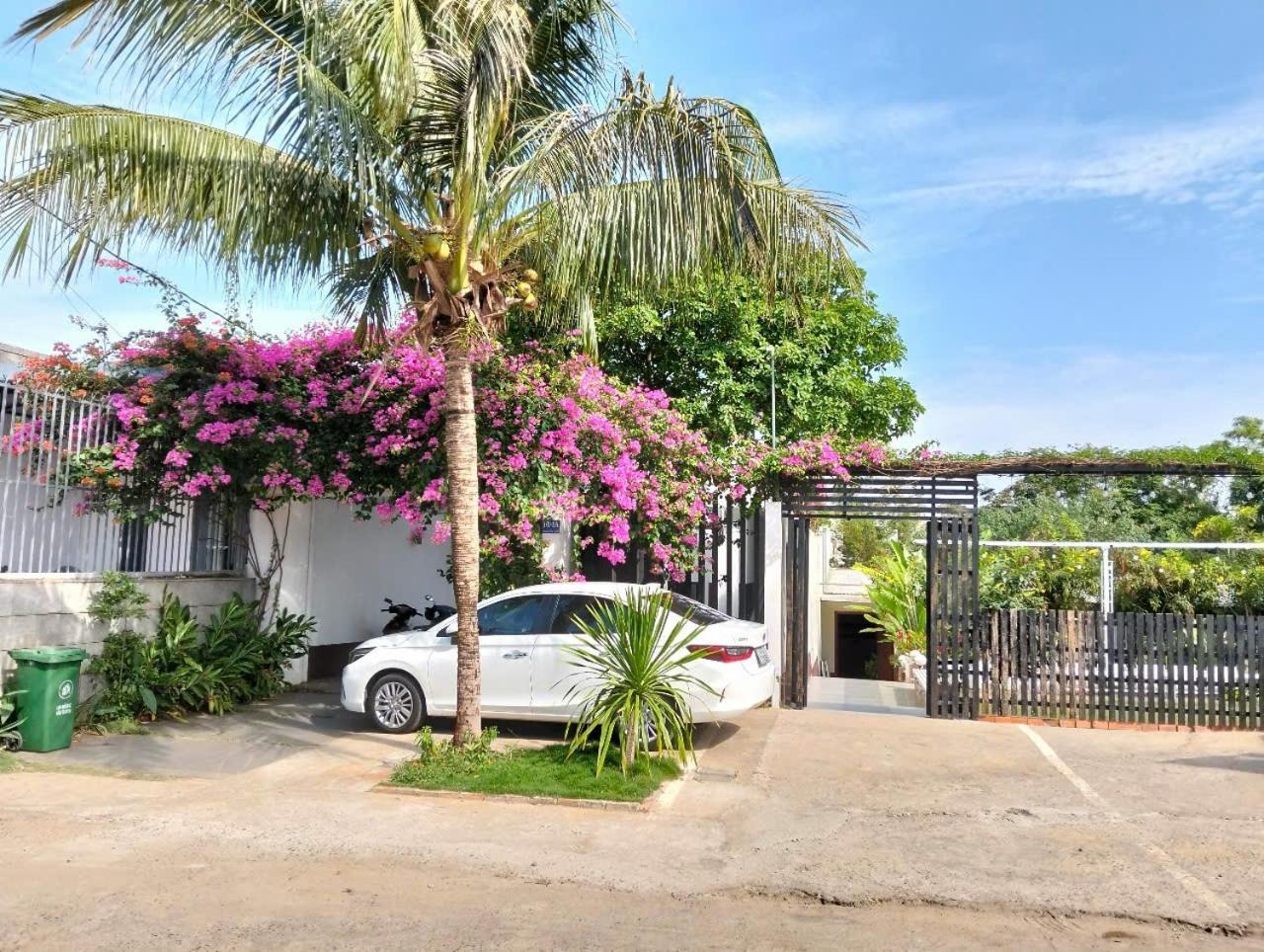 Doi Sao Homestay Buon Ma Thuot Eksteriør bilde